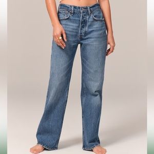 Abercrombie & Fitch Low Rise 90s Baggy Jean - Size 25/0 (short)